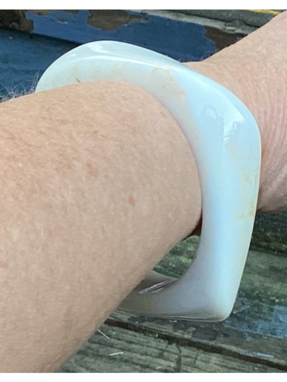 Square White Resin Bangle Bracelet With Abstract Design & Subtle Brown Accents